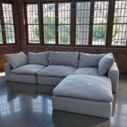 🛋  Bob's Dream Cloud Sectional Sofa