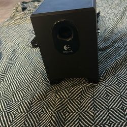 Logitech Sub Woofer Connect Via Aux