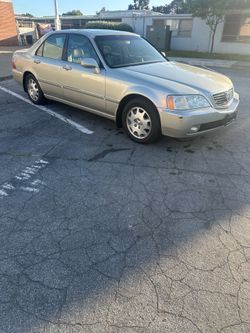 2004 Acura RL