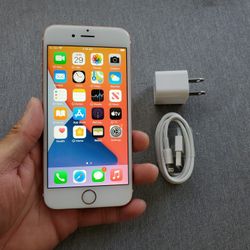 iPhone 6s - UNLOCKED - Like New  