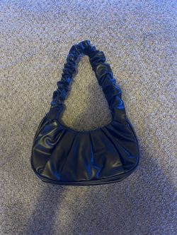 Stylish Black Ruched Shoulder Bag - Gently Used