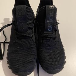 Adidas size 1 c toddler