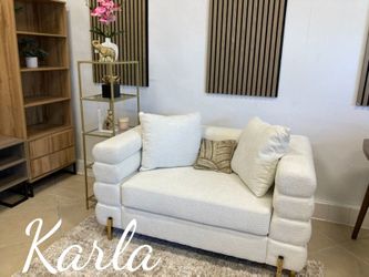 Luxurious Sofa Set‼️ Loveseat & Sofa Boucle Fabric And Gold Plated Steel Legs