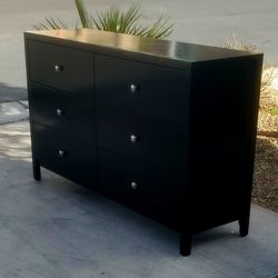 Furniture Dresser 6 Drawer* FREE LOCAL DELIVERY
