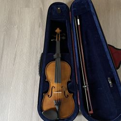 Stentor Student II 1/2 SH Violin with Bow and Cas