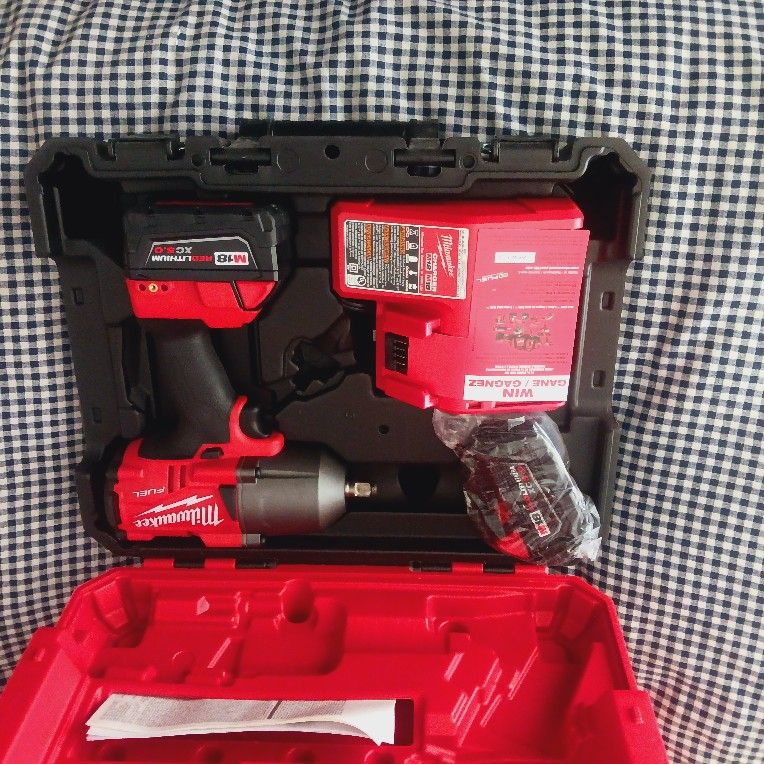 M18 Fuel High Torque Impact Wrench