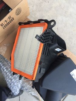 2019 Silverado GMC Sierra intake box