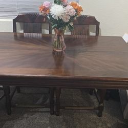 Dining Table Set