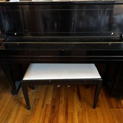 Steinway Upright Piano 1975 