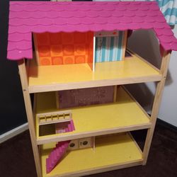 KidKraft Doll House