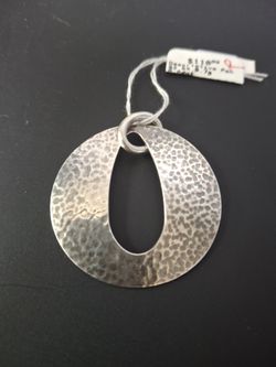Retired James Avery Pendant 