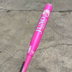 Juno Softball Bat