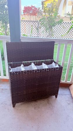 New!laundry hamper 4/1 measurement (H 26* L32*W 13)