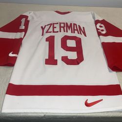 Nike Steve Yzerman Detroit Red Wings Jersey Mens Medium Mic Sewn Clean White Vtg