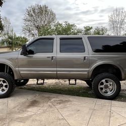 2003 Ford Excursion