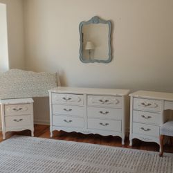 Vintage French Provincial Bedroom Set