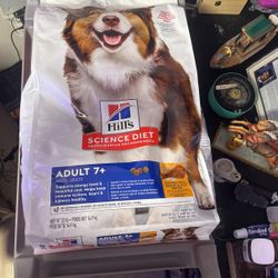$$60$$33 Ib Bag Of Adult Dog Food!!! Hills Science Diet!!