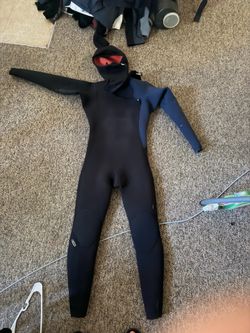 Mystic Marshall 5/3mm Hooded Front-Zip wetsuit