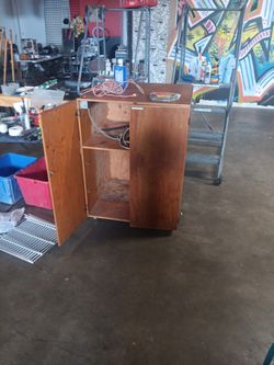 Cabinet
