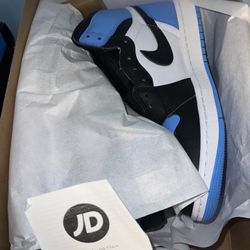 Jordan 1 UNC