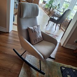 Contemporary rocking chair