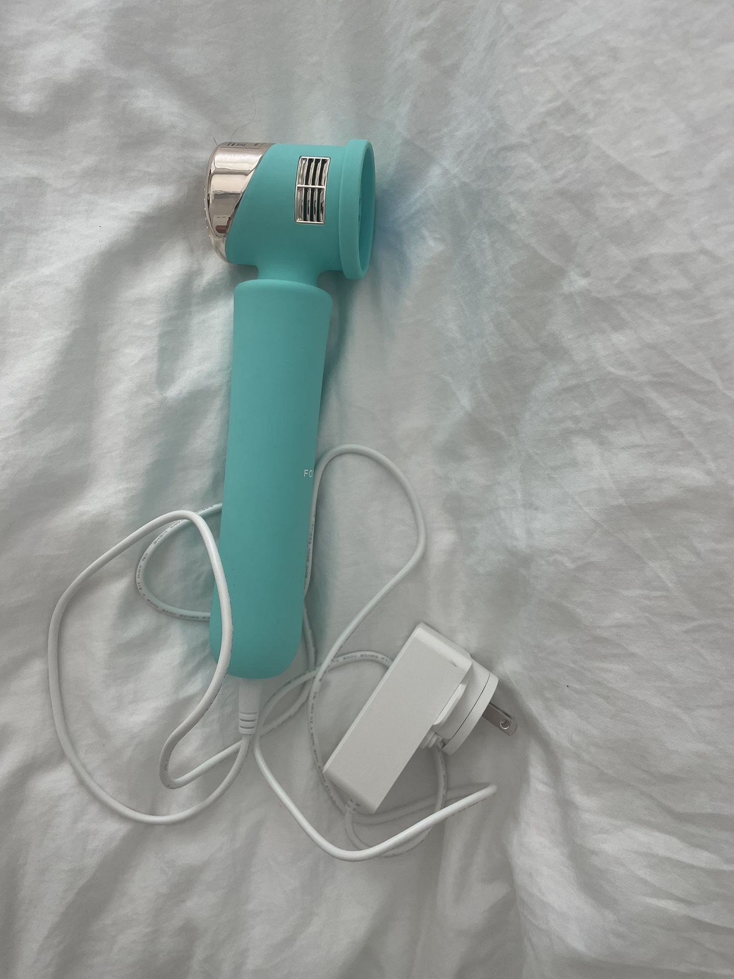 FOREO PEACH 2 IPL Hair Removal Device - Fast & Pain free Permanent Hair Removal - For Full Body & Face - Skin Cooling System - Silicone Shield - Alter