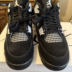 Jordan 4 white thunder