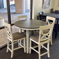Counter Height Dining Table Set With 4 Stools