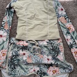 2 piece bathing suit 