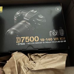 Nikon D7500