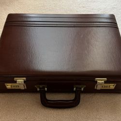 Burgundy Brief Case, 18”x13”x4” Expandable To 5”, Similar Ones New Listed  Over $100, Great Condition