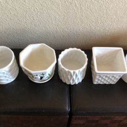 Beautiful Elegant White Ceramic Pot $5 Each Pot