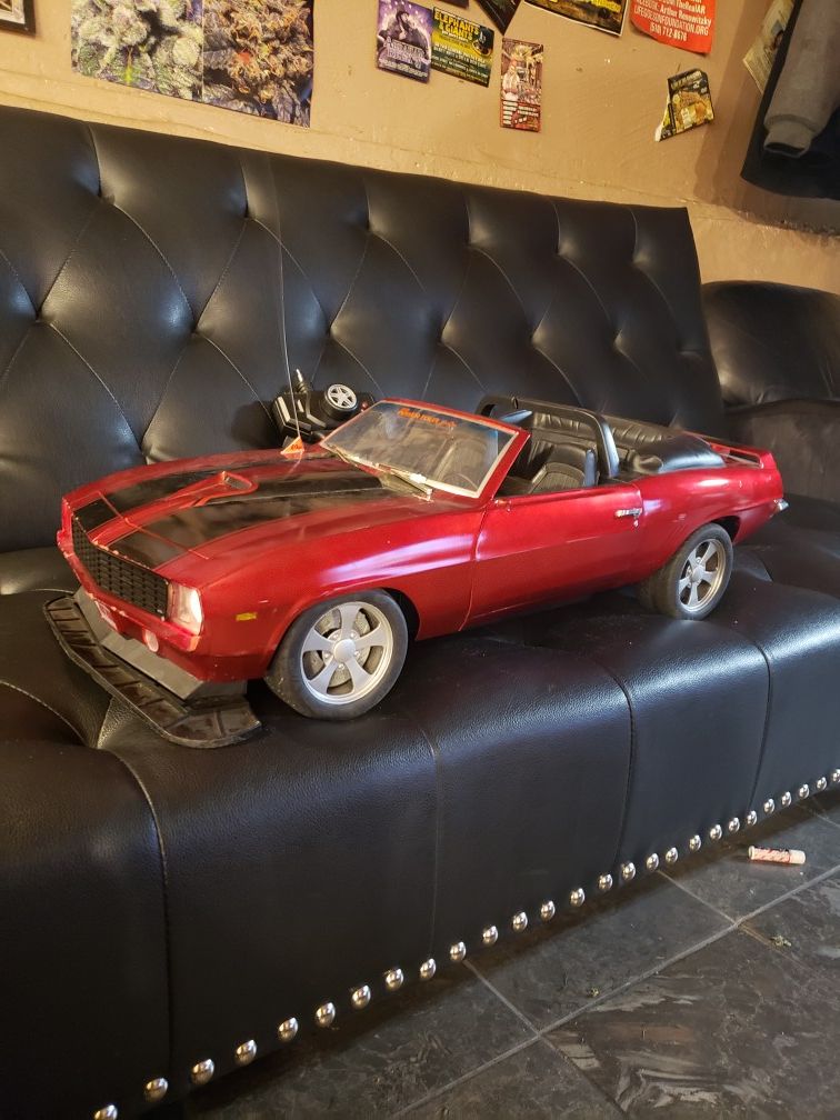 1:6 scale radio shack 69 Camaro