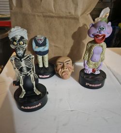 Jeff Dungams Ahmed And Peanut Solar Booble head
