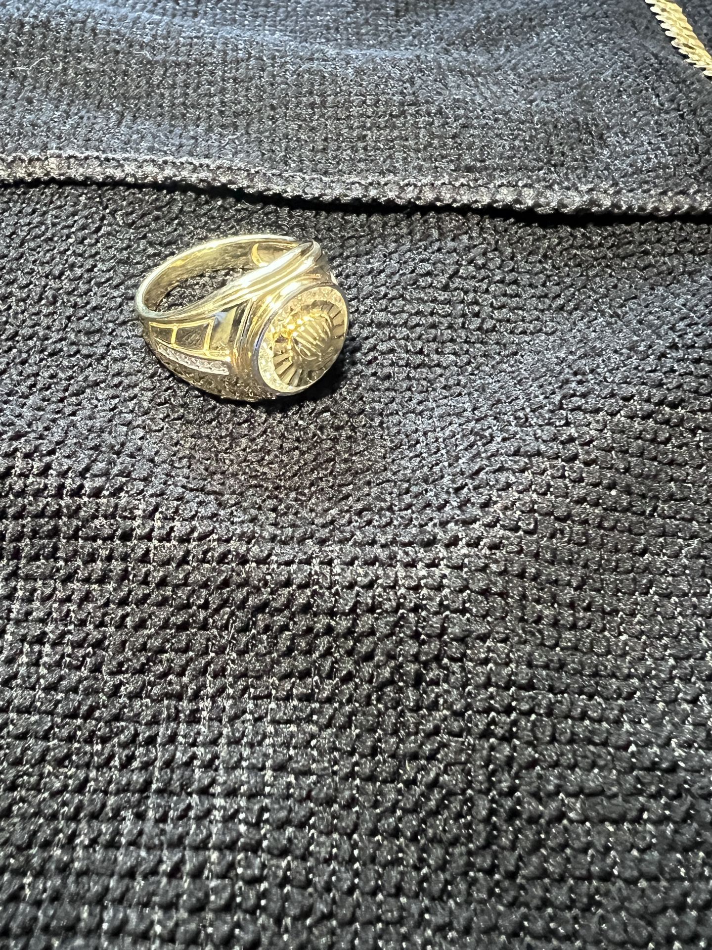 Eagle Ring Size 9