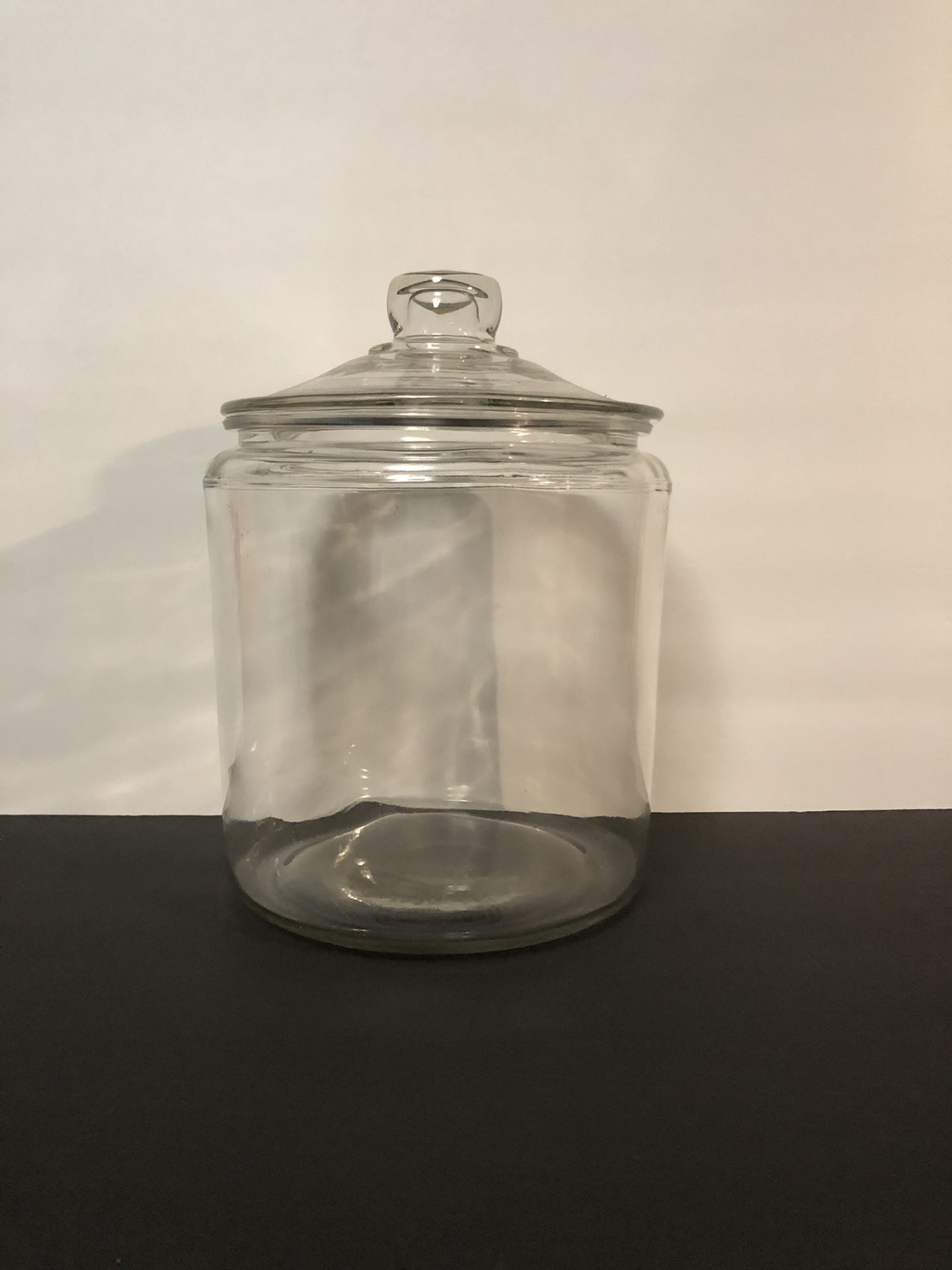 Glass biscuit barrel- canister