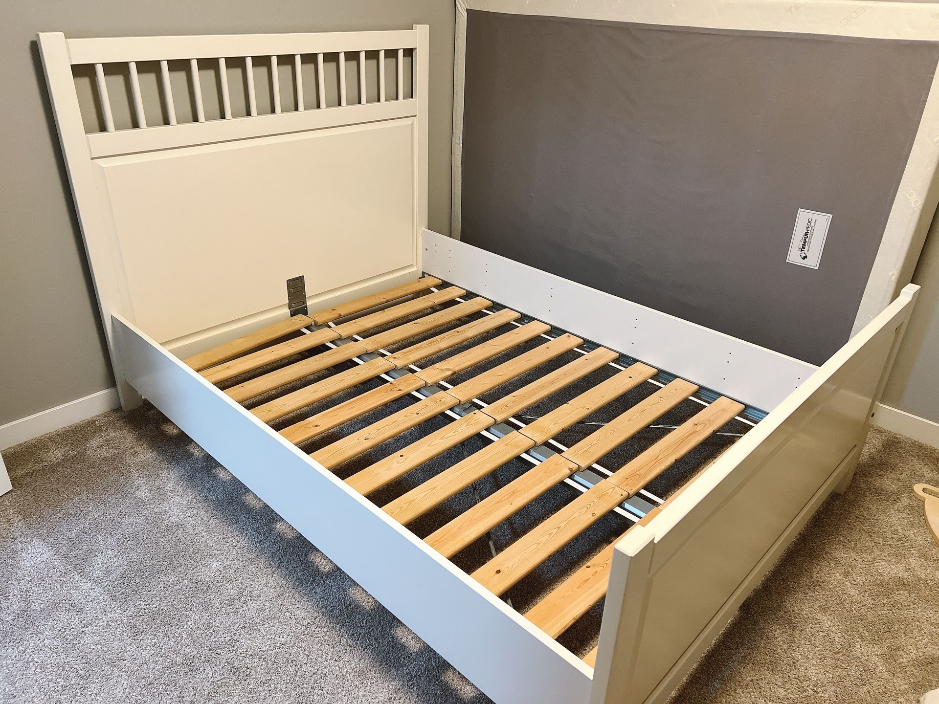 IKEA HEMNES Pine Wood Bed Frame Full-size