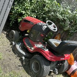 Tractor 