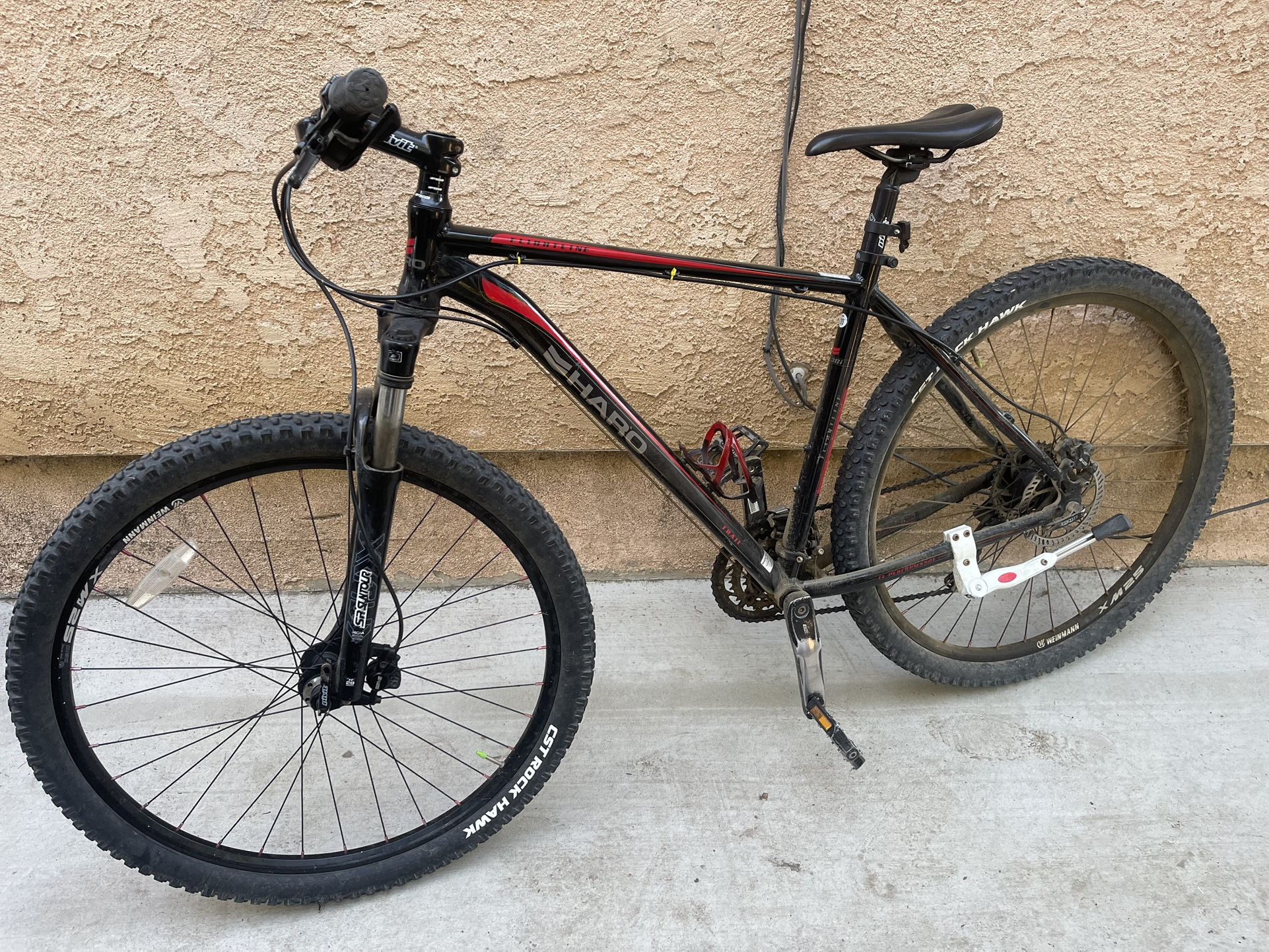 29in Haro Flightline Mountain Bike