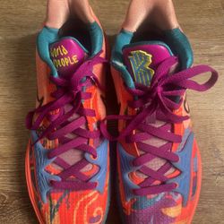 2021 Nike Kyrie Low 4 EP '1 World 1 People' Size 9.5