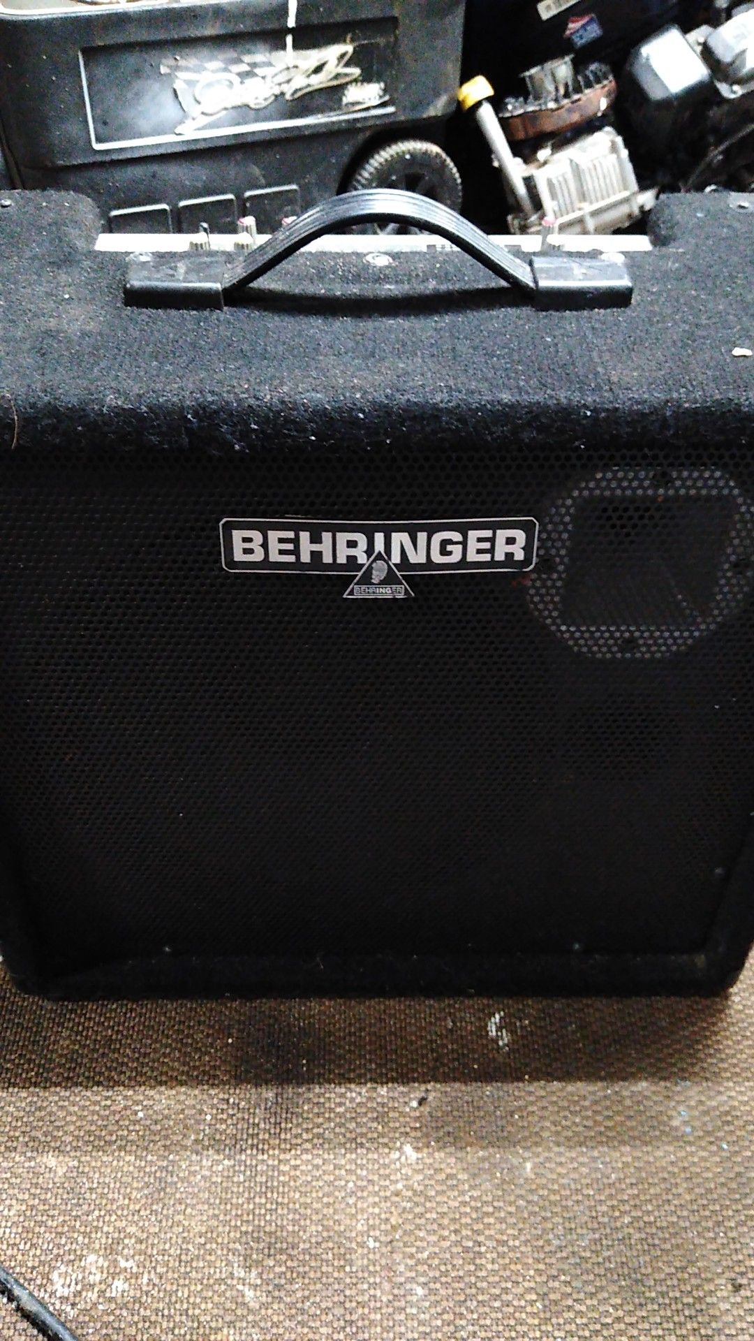 Behringer ultratone K900FX