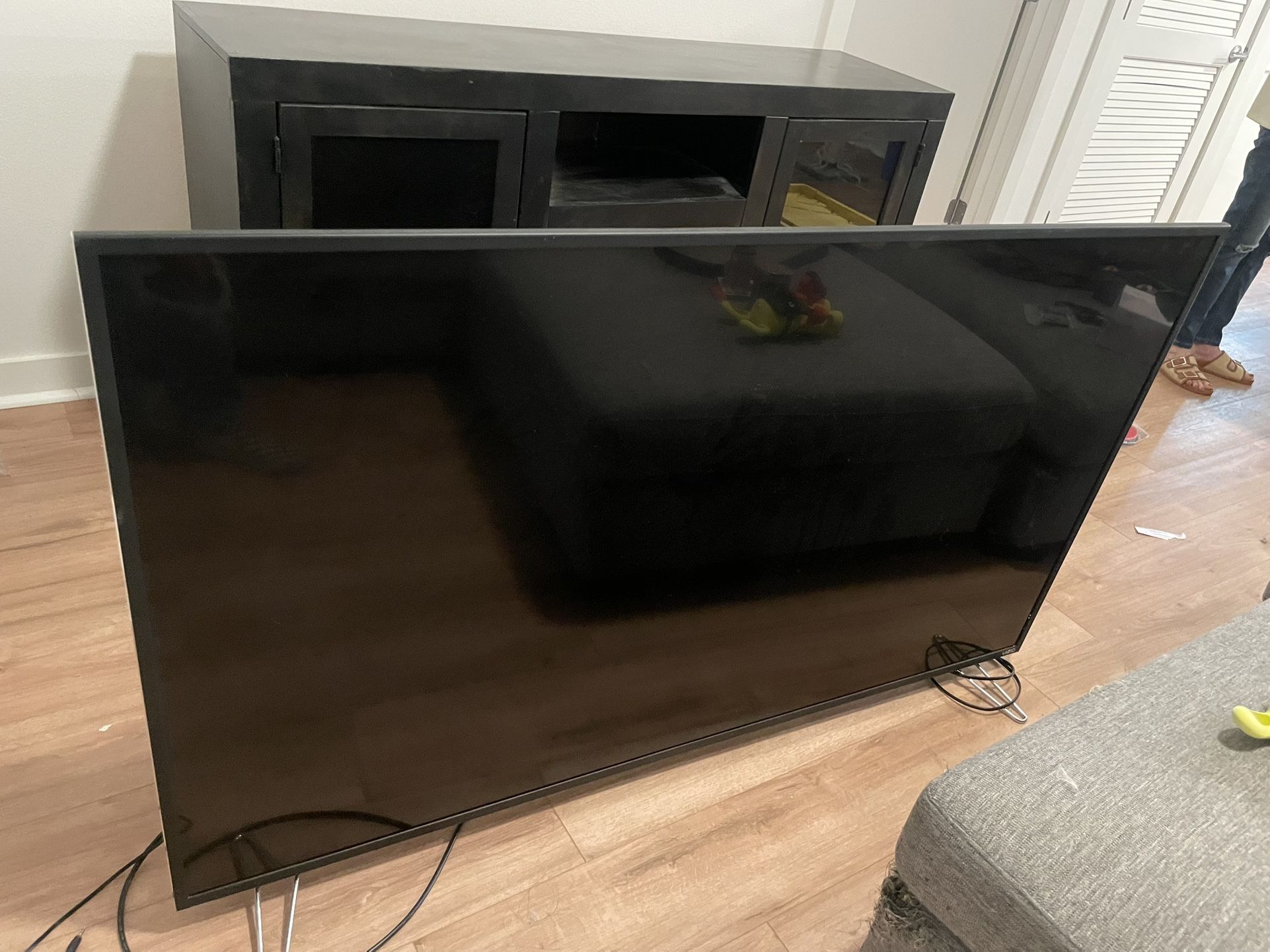 60 inch Tv