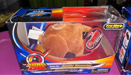 New. (Vintage toys) zhuzhu pet battling hamsters