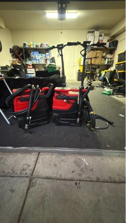 Extractor Extractor