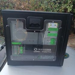 Raid Max Dirk-Tooth Desktop Case 