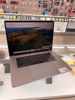 MacBook Pro 2019 i9 1TB 16ram 16”