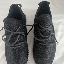 YEEZY BOOST 350 'PIRATE BLACK' 2023 - Men’s 11