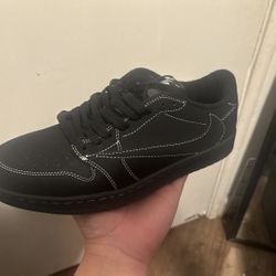 Nike Travis Scott Low SB