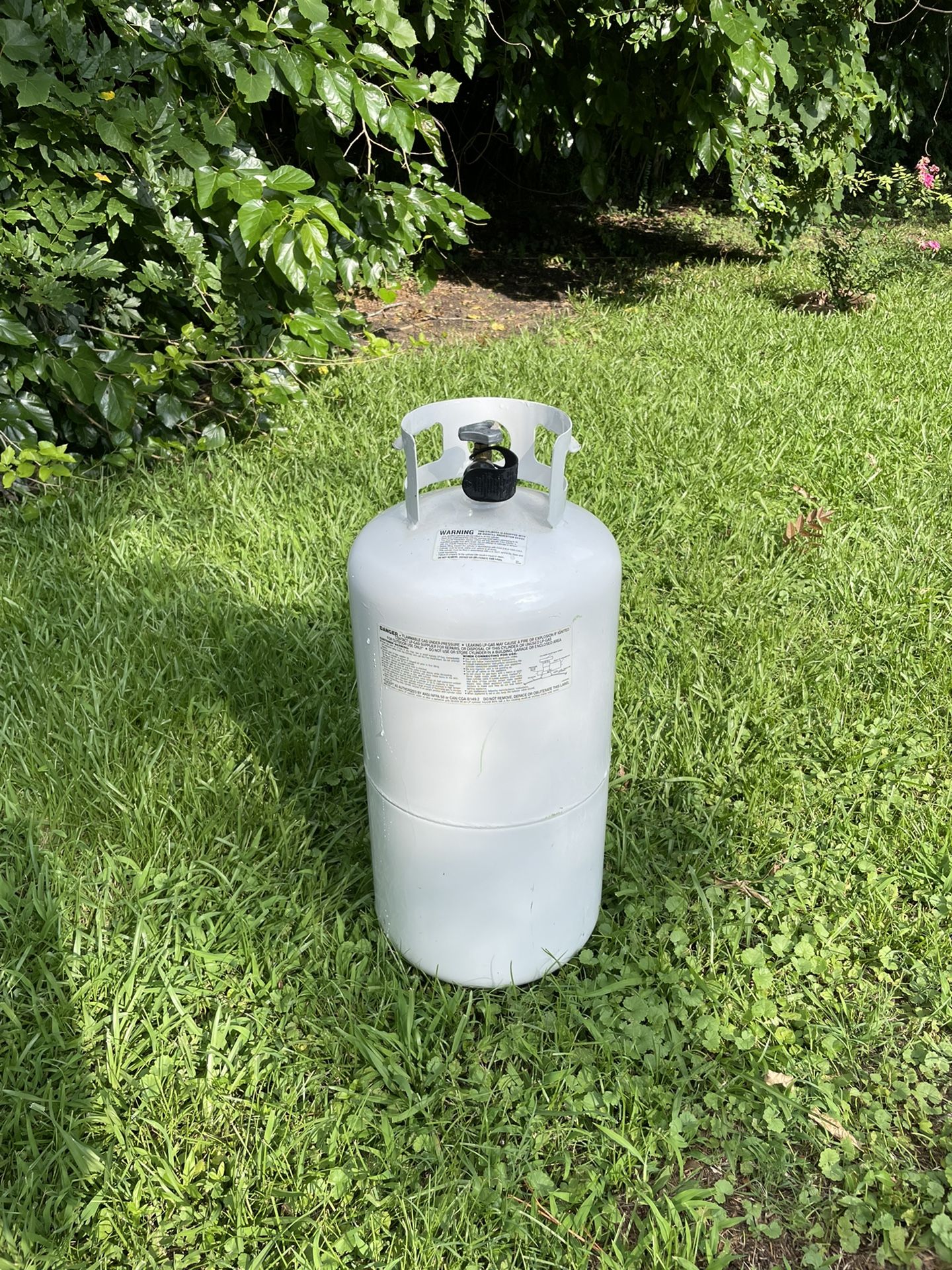 30 Lb Propane Tank - Great Condition