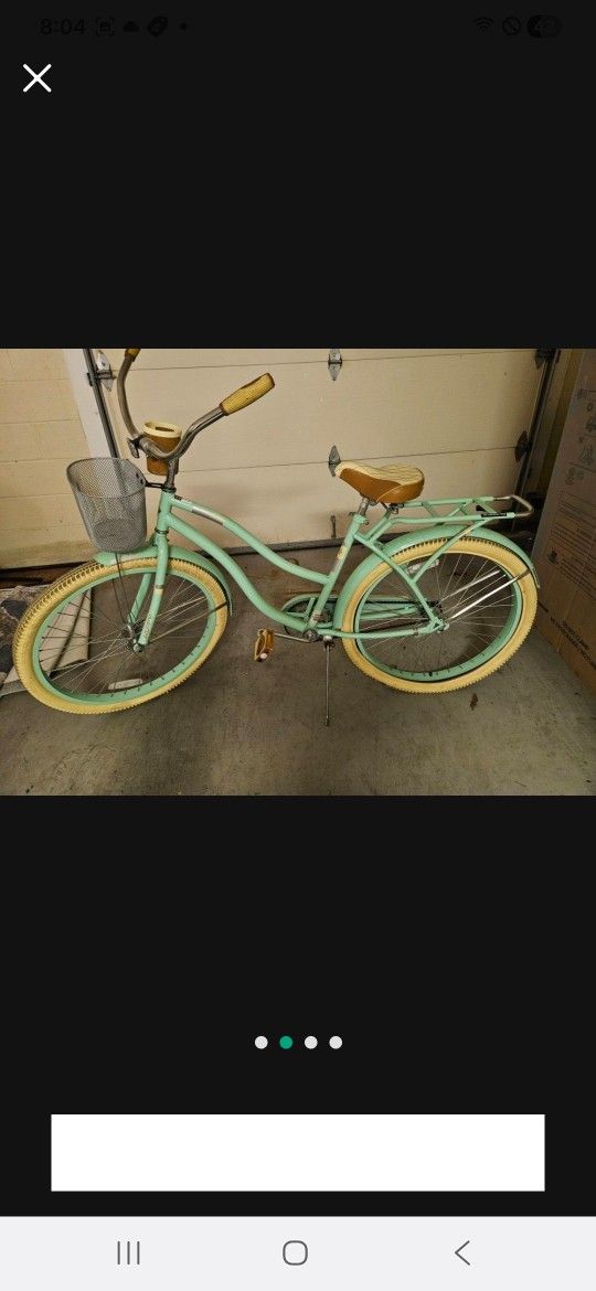 Schwinn Ladies Cruiser Used Twice. 